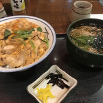 信州そば - 親子丼と温かいお蕎麦