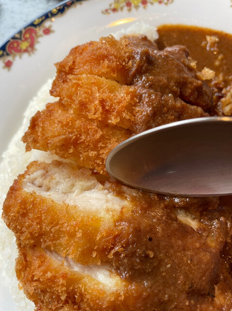 CAFE&amp;LOUNGE OASI photo 3