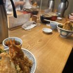 金子屋 - 3人並び