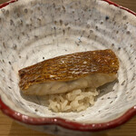 島津 - ノドグロ小丼　いつも通り混ぜ混ぜ乳化　相変わらずエロエロです