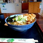 長命うどん千音寺店 - 大う中かきあげわかめぬる