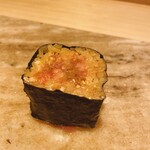 すし寿 - 至高のトロたく