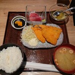 Sengyo Kamameshi Hikariya - アジフライとお刺身小鉢定食