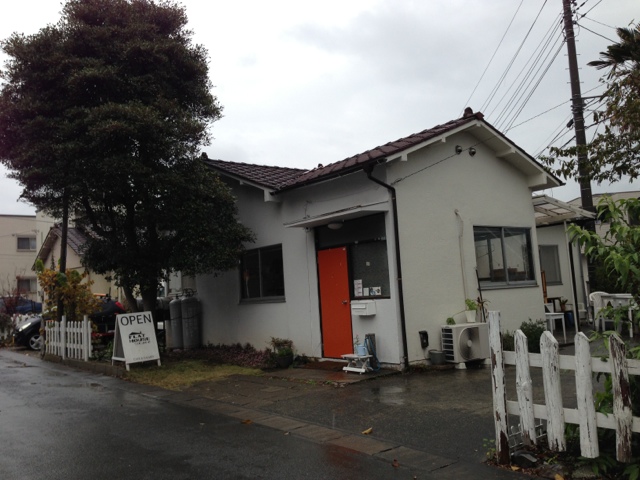 米軍ハウスを改装した一軒家cafe Flat House Cafe 中央林間 By Adamos フラットハウスカフェ Flat House Cafe 中央林間 カフェ 食べログ