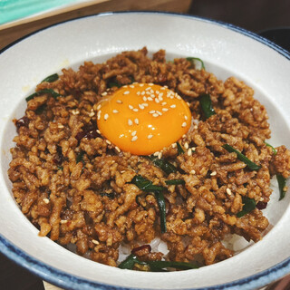 創作名古屋めしまかまか ナゴ丼専門店_0