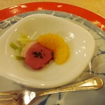 フォーシーズン・ダイニングルーム - 10/15　鴨の燻製　オレンジとポロ葱　アップ