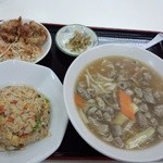 ホルモンうどんセット 700円