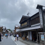 伊勢角屋麦酒 - 台風が近づく8月の伊勢神宮前。なんとか雨に当たられずに済みました(*´▽`人)