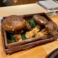 馳走 啐啄一十  - 今年最後の松茸(長野県産)