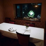 仏蘭西軒 - 窓際の席