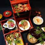 <All private rooms> Ark Daiginjo Shizuku popular lunch set [Seasonal drawer treasure box set]