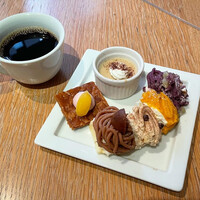 AWkitchen TOKYO 新丸ビル店 - 