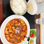 四川麻婆専家 辣辣 - 