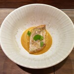 セルサルサーレ - のどぐろ かたばみ かぼちゃの西京味噌風のソース 柚子の香り