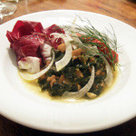 ニコラ - するめいかとちぢみほうれん草のラグー(800円)