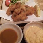 ビストロ割烹 YAOYA - カキフライ（タルタル　ゴマダレ）