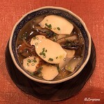 御料理 寺沢 - 松茸､箒茸､香茸の玉締め