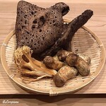 御料理 寺沢 - 岩手県産の松茸､箒茸､香茸
