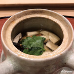 御料理 寺沢 - 松茸の土瓶蒸し