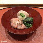 御料理 寺沢 - 北上牛と二子里芋とﾂﾙﾑﾗｻｷの炊合せ