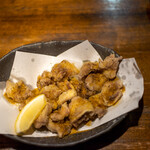 豚小家 - 2021.10 豚喉なんこつの唐揚げ カレー味（528円）