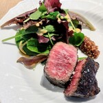 La Brianza - 鹿児島県産熟成牛炭火焼き。じっくり熟成とのことジューシー味わいも深い♡(๑´ڡ`๑) しみじみ美味しい