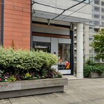 La Brianza - 寒くなってきましたね〜今年の初コートだった日に。