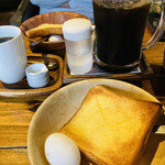 珈琲屋OB - 伝わるかなー、アイスコーヒーのこの大きさ。