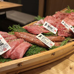 神戸牛焼肉&生タン料理 舌賛 - 