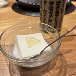 神戸牛焼肉&生タン料理 舌賛 - 