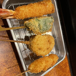 ひげ勝 - えび、ささみしそ巻き、れんこん、じゃがいも