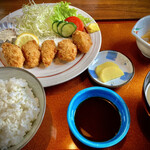 味のどん兵衛 - カキフライ定食 1,000円