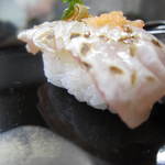 すし豊 - 炙ったカンパチ