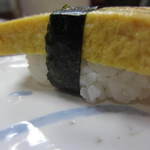 すし豊 - 玉子断面。