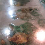 すし豊 - 店内で生きている牡蠣。