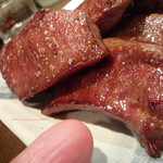 新料理 都留野 - たん焼　ズームアップ