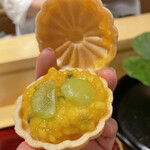 銀座 しのはら - フォアグラ、マンゴー、パッションフルーツ、シャインマスカットの最中