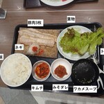 Yakiniku Toraji - サムギョプサル定食（ご飯大盛り+100円）1450円