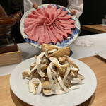 肉割烹 岡田前 - 