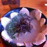 博多のじゃっきー - チャーシュー麺 白