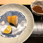 道人 - カマスの松茸巻きのフライ！パリッとフワッとサクッとの三重奏で素晴らしい‼︎ 右上の山椒ソースも美味でした！