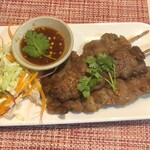 レッド オーキッド - ムーピン(タイ風豚串焼き)