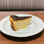 マーロウ ブラザーズコーヒー - バスクチーズケーキ