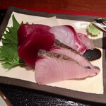 めしの助 - 刺身３種