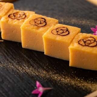 「MIRIN 특제 후타키 타마코」 등 계절의 제철 재료로 만들어내는 가이세키 요리