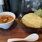 つけ麺屋しずく - 辛いつけ麺 温盛 大盛り 850円 ^_^ 旨辛です ♪