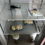 お食事処きわ - ケースの中はどれも200円との事（書いてません）