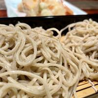 蕎麦懐石 無庵 - 蕎麦はコシもあって喉越し良く