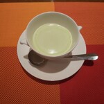 フレンチレストラン キャトル・ヴァン - カブのポタージュ