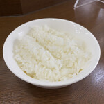 煮干し中華そば 魚魚 - 平日ランチは、ごはん無料